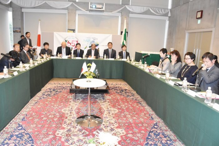 Ambassador addressing Seminar; Promoting Education, Scientific and Technological Cooperation between Pakistan and Japan
