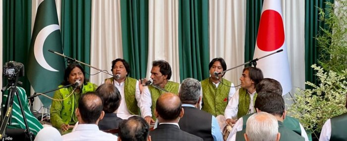 QAWALI AT EMBASSY OF PAKISTAN, TOKYO ON INDEPENDENCE DAY